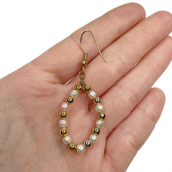 Mini Round Faux Pearl Oval Shaped Dangle Earrings - Picture 3 of 3